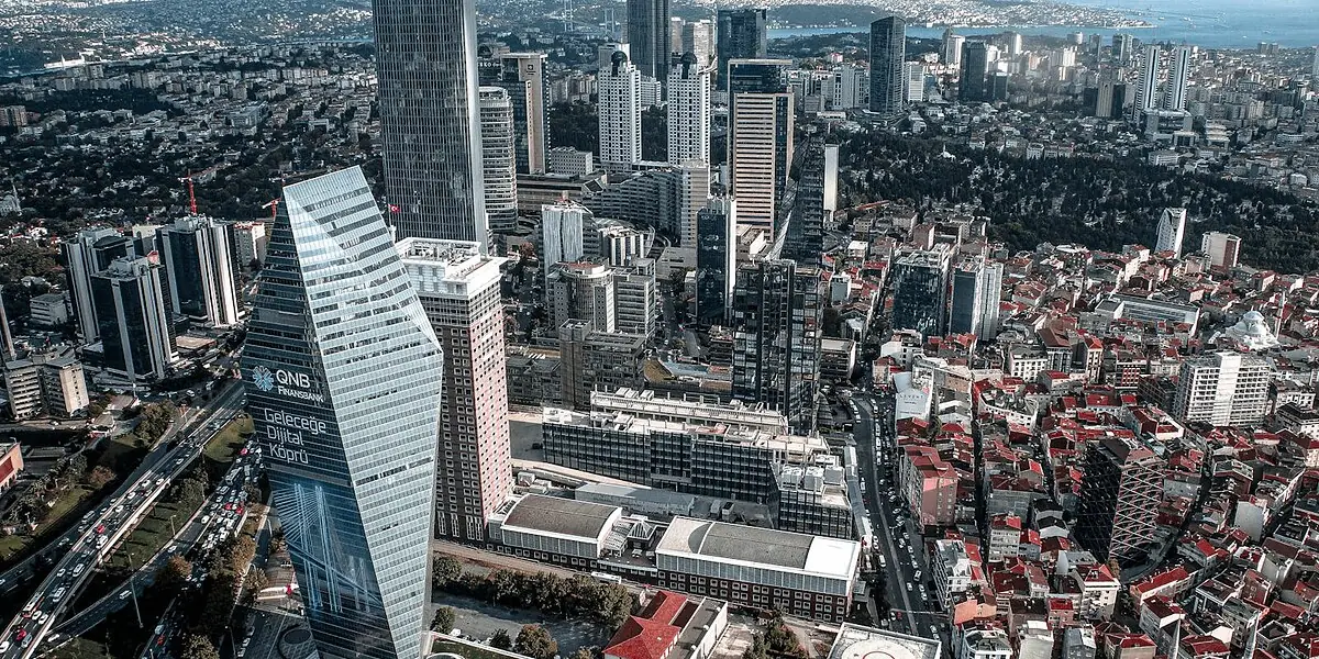 Istanbul financial district skyline — concentration of TCMB-licensed currency-exchange operators 2026
